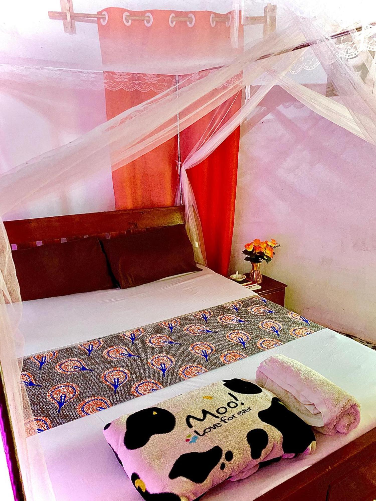 African Hut Tiny Cottage Diani Beach Extérieur photo